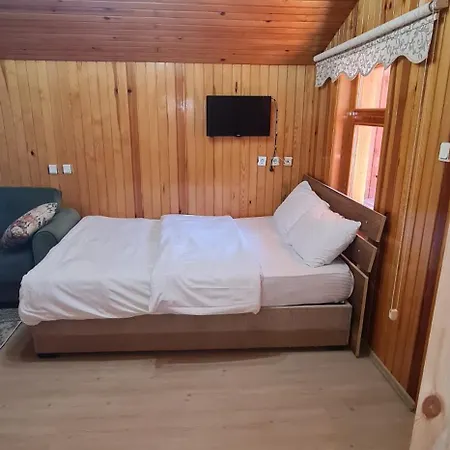 Bed & Breakfast Sah 2*